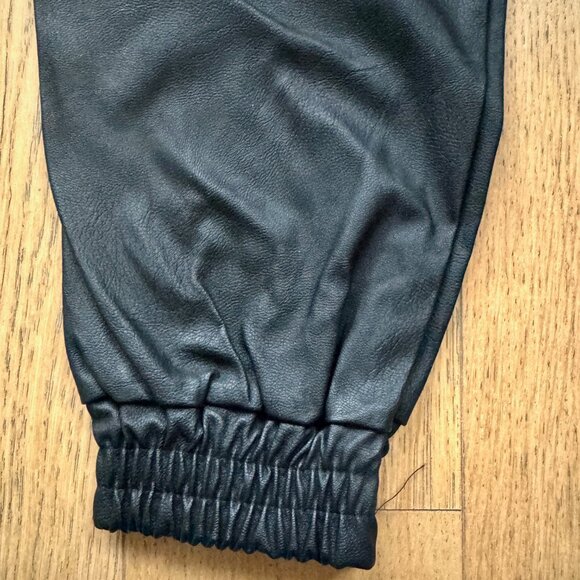 Black Vegan Leather Pants High Waist Pants NWT - Size M - Picture 7 of 7